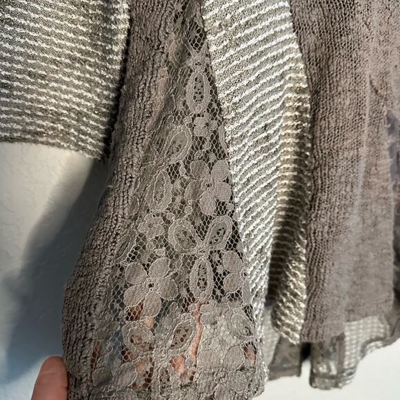 Anthropologie Angel of The North Taupe Mixed Lace Sweater Knit Large Metallic - Picture 3 of 7
